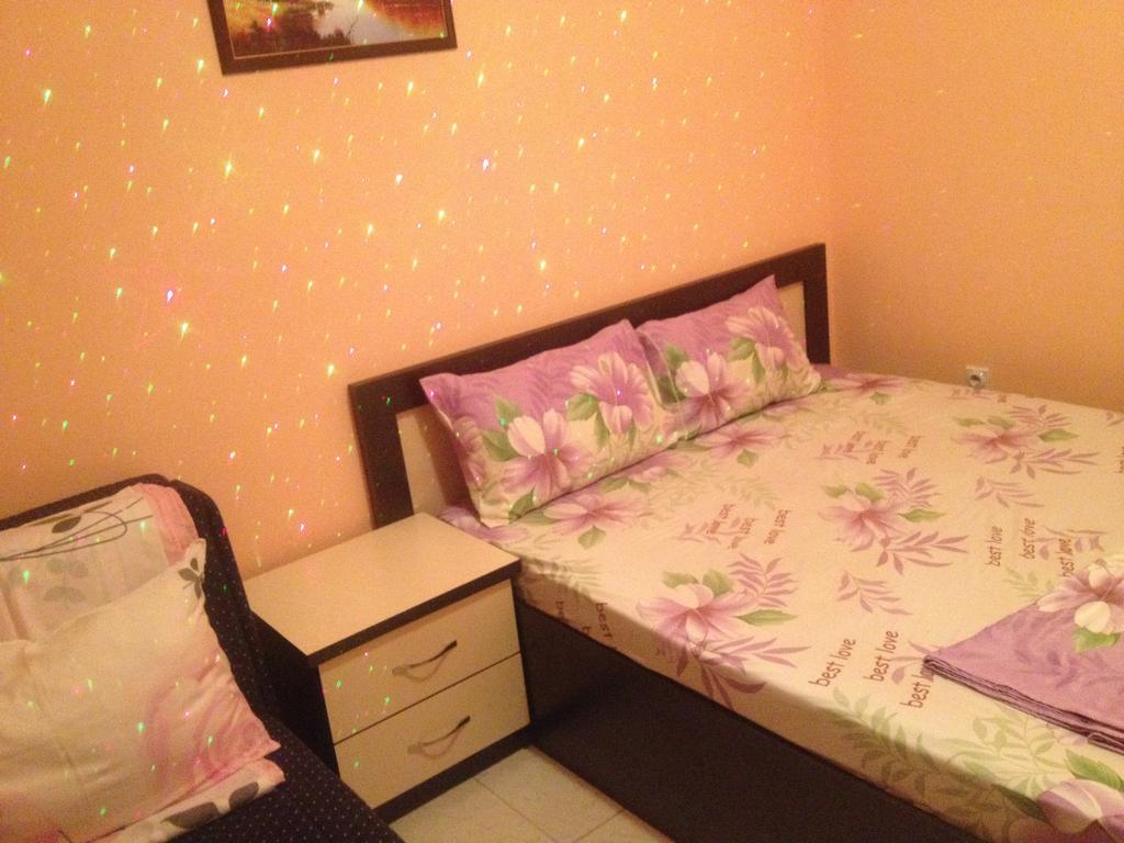 Grandino Rooms & Apartments Ulcinj Buitenkant foto