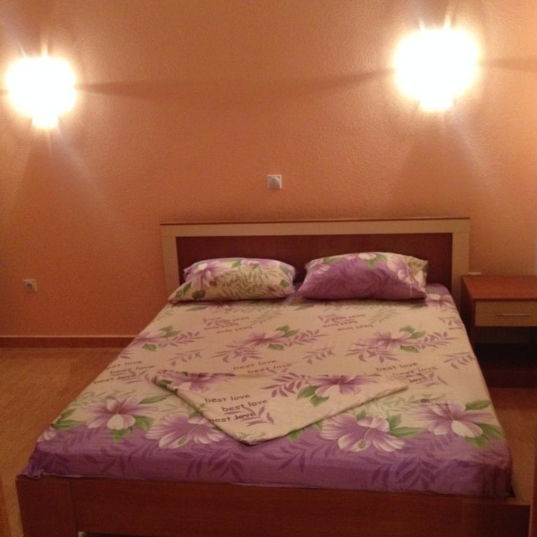 Grandino Rooms & Apartments Ulcinj Kamer foto