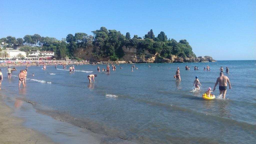 Grandino Rooms & Apartments Ulcinj Buitenkant foto